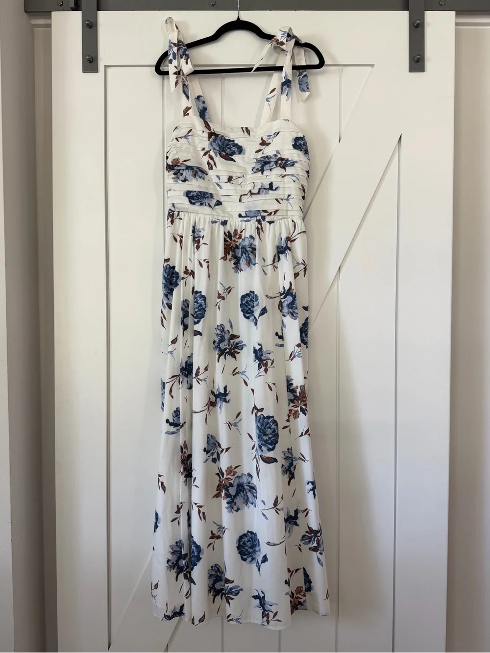 Abercrombie Emerson Tie-Strap Maxi Dress